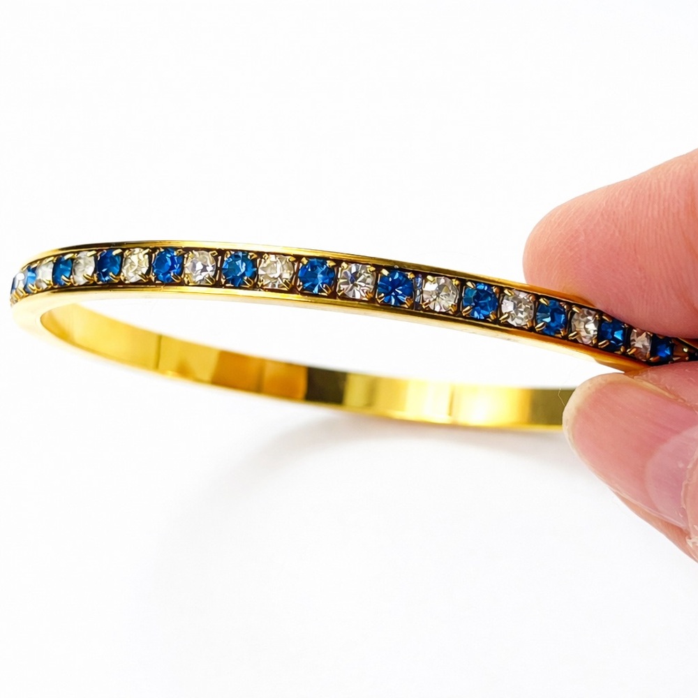 Vintage Avon Blue Sapphire & CZ Gold Tone Bangle Bracelet 8” Elegant Rhinestone